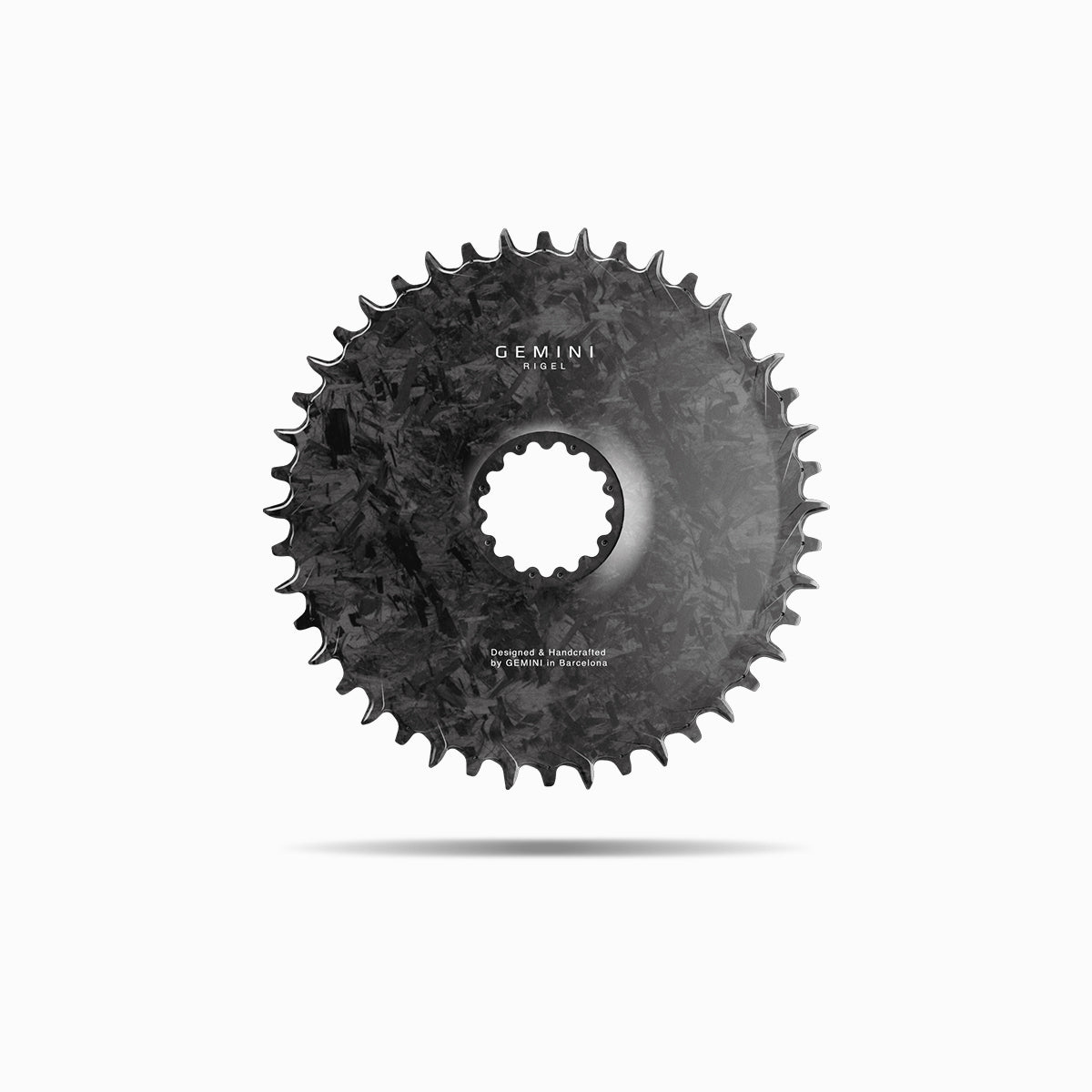Compra ahora el exclusivo plato de carbono Gemini RIGEL para Carretera y Gravel E-therteen . Ultraligero, rígido y silencioso. Para ciclistas exigentes.